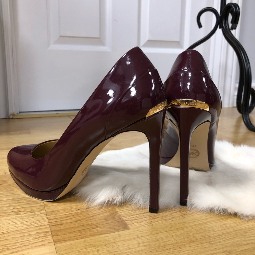 Michael Kors pumps 8 1/2